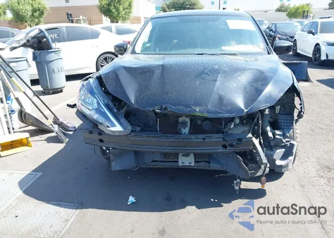 2017 Nissan Sentra S из США, поврежденный, VIN 3N1AB7AP4HY376563